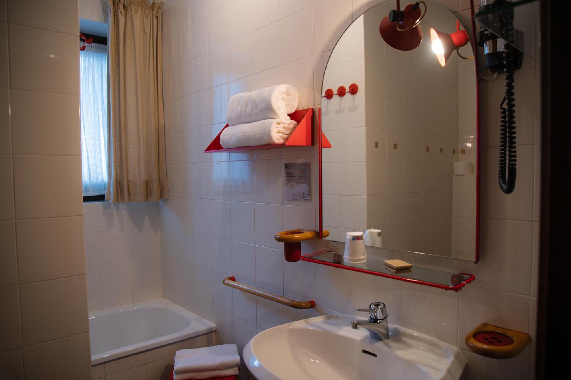 Hotel La Baita Madonna di Campiglio Bagian luar foto