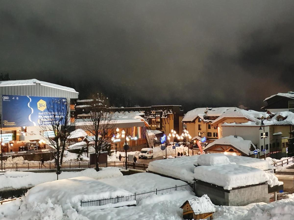 Hotel La Baita Madonna di Campiglio Bagian luar foto
